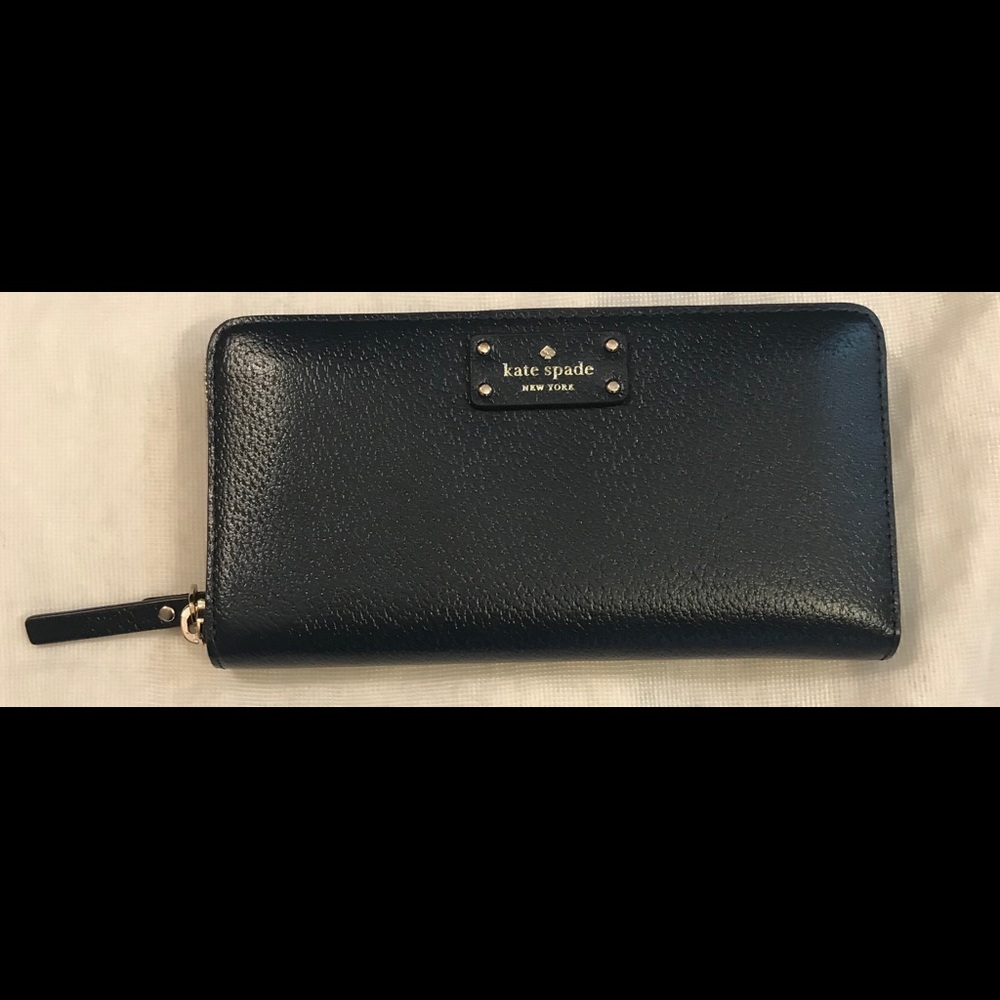 Kate spade zip wallet